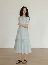 天絲刺繍入りの夏用フレアワンピース【リゾート・短袖・女性用】（セットアップ対応）