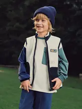 男の子用フリースベスト【秋用・子供向け・カジュアルデザイン】（セットアップ対応）