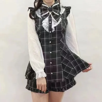 ぴちぴちの服は本当に「着るだけで気分が上がる」の？その秘密はここに