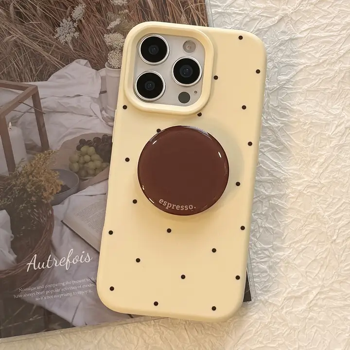 個性的なドットデザインのiPhone用カメラキーケース【全包防水・柔軟素材・円形スタンド付き】