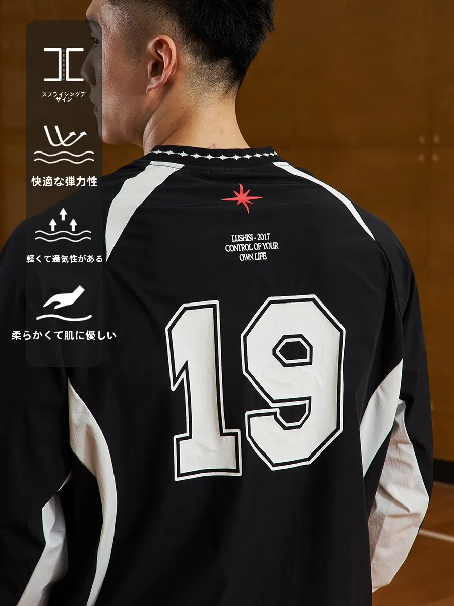 LUSHISI レトロスポーツカジュアルTシャツ：Vネック・拼接デザインの実用性とシーン別適用