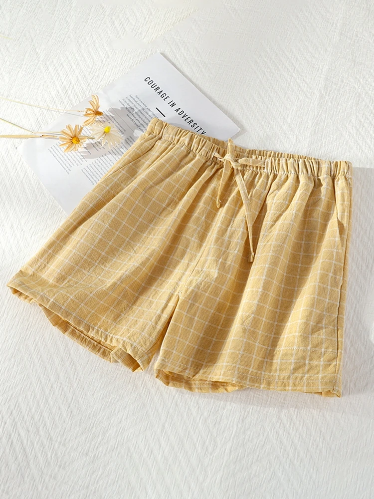 汗臭い服に効果的な素材は何か？カジュアルなチェック柄の夏用ルームパンツが解決する実証