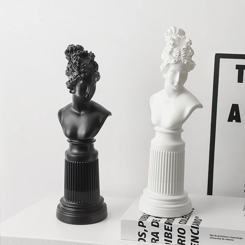 かっこいいレジン作品を選ぶには？北欧風のフィギュアがデコレーションに与えるリアルな変化とは