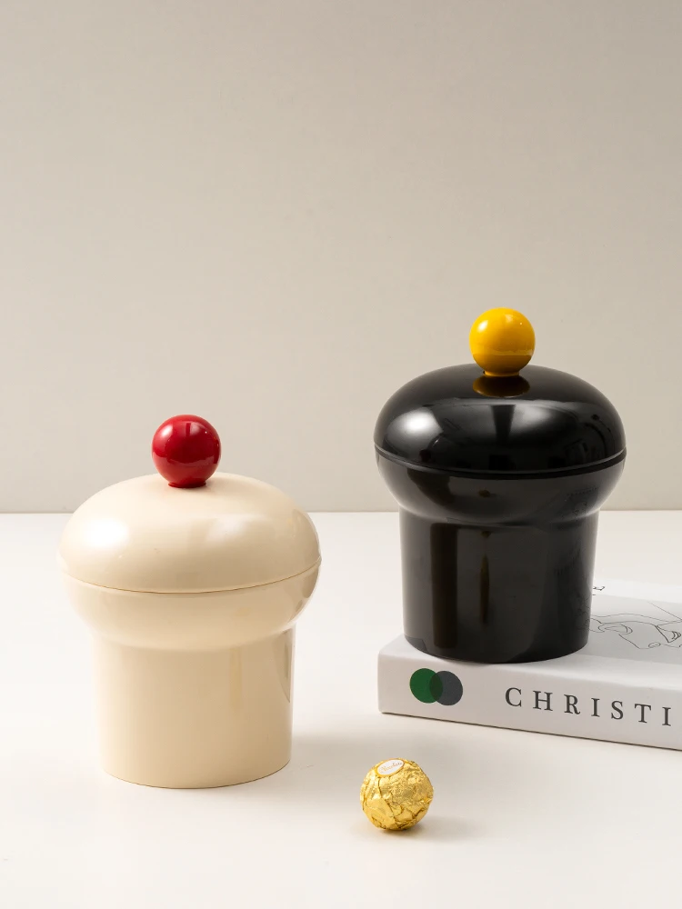 1×4 DIY アイデアで家を彩る！カラフルな収納缶は、どんなシーンで活躍するの？