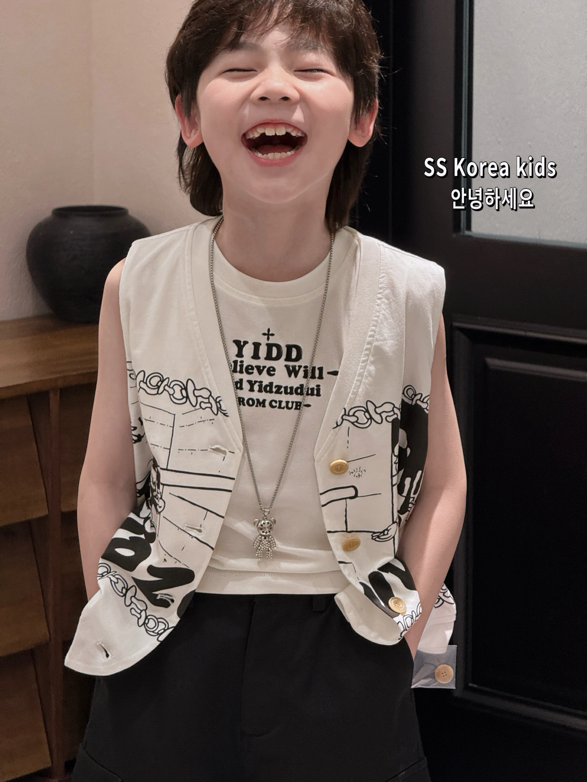 子供服リメイク男の子向けイラストデザインベスト：春夏用ファッショナブルな選択肢