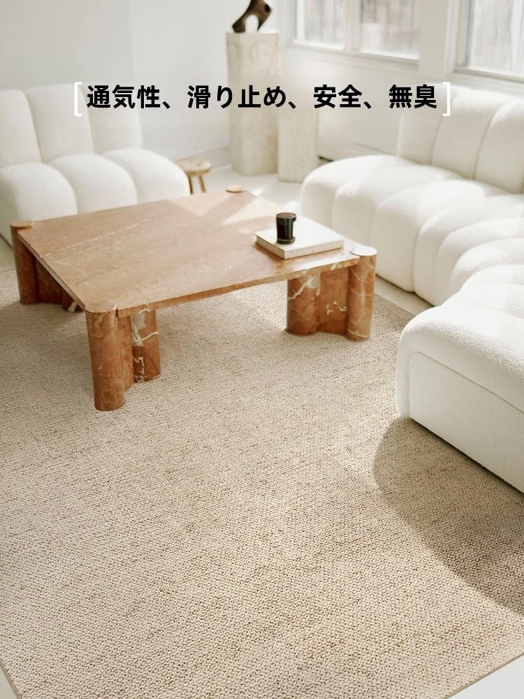 おうち時間を豊かにするおすすめアイテム｜砂と影デザインのウールラグがもたらす心の落ち着き