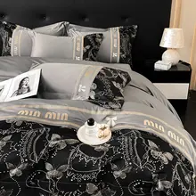 高級感ある黒の刺繍入り四点セット【全棉・浮彫りデザイン・ベッドカバー・シーツ・マットレスカバー】（セットアップ対応）