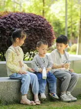 水筒用ショルダーストラップ付き保温カバー【持ち運び便利・収納力抜群】