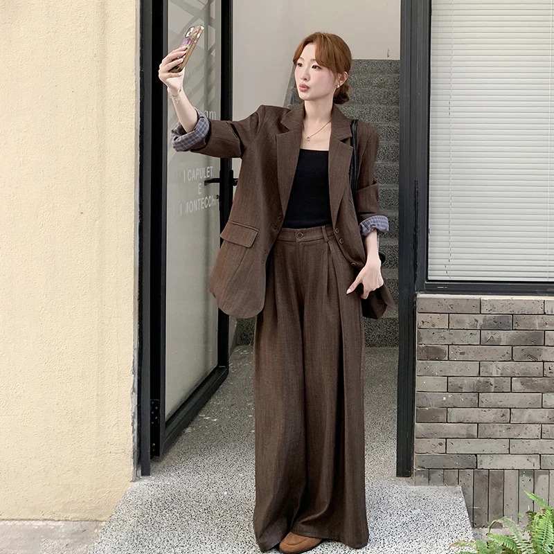 ロングガウチョパンツの取り入れ方は？4選でカジュアルから通勤まで自在に活用できる
