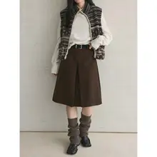 秋冬用レトロスタイルのハイウエストAラインウールスカート【ベルト付き・プリーツデザイン】