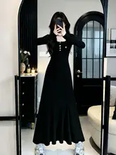 秋季にぴったりな大きいサイズの黒のニットワンピース【フランス風・ウエストシェイプ・エレガントなデザイン】（セットアップ対応）