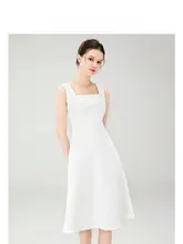 白色のノースリーブドレス【軽やかなデザイン・オフショルダー・ファッション】