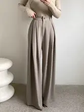 高級感あるプリーツデザインのパンツ【シンプル・秋用・ゆったり】