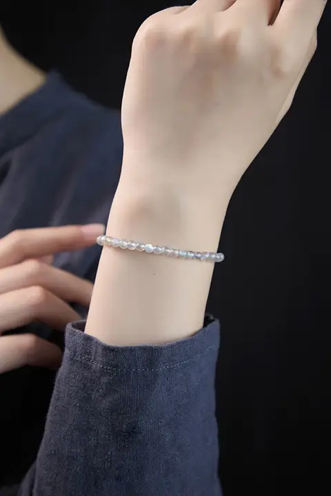 月光石ブレスレット【女性用・天然青水晶・心の安定・海水宝石】
