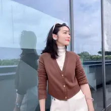 レトロVネック長袖短丈キャッシュミーアウター【秋用・柔らかいニット】