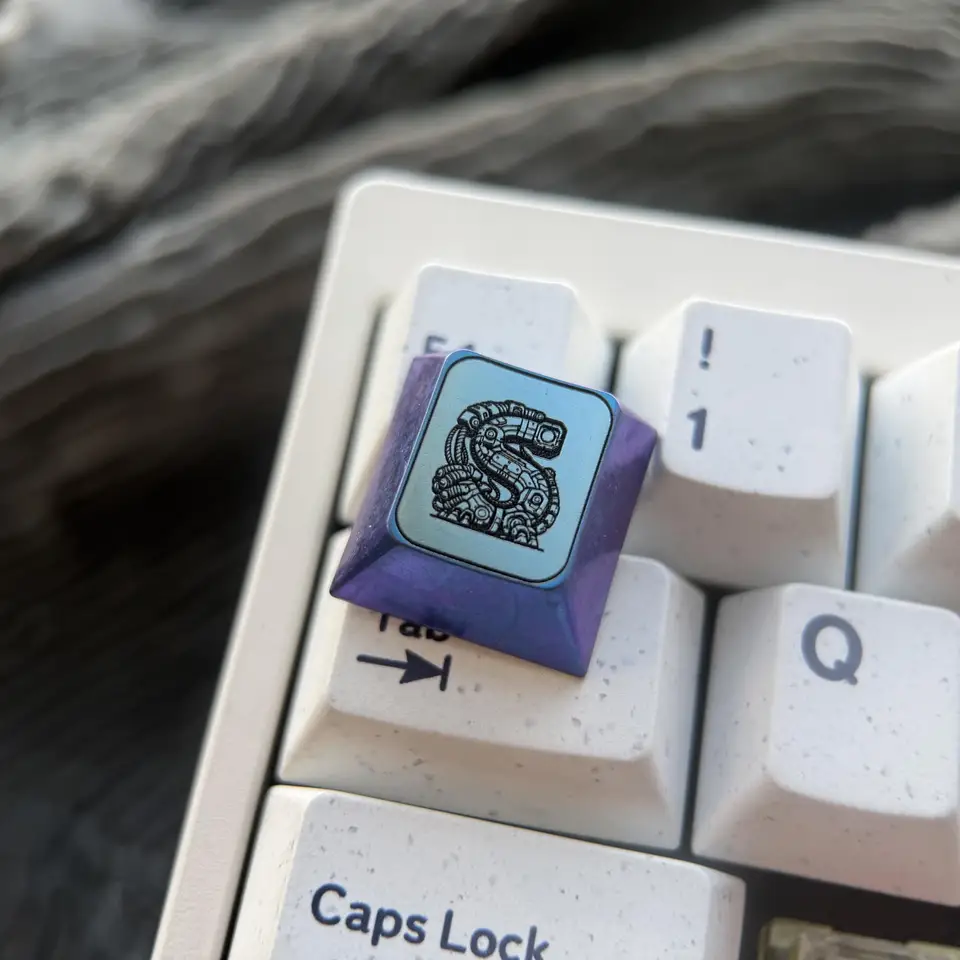 機甲テーマ WASDコンビネーションキーキャップ【チタン合金・カラフル・ゲーム用】