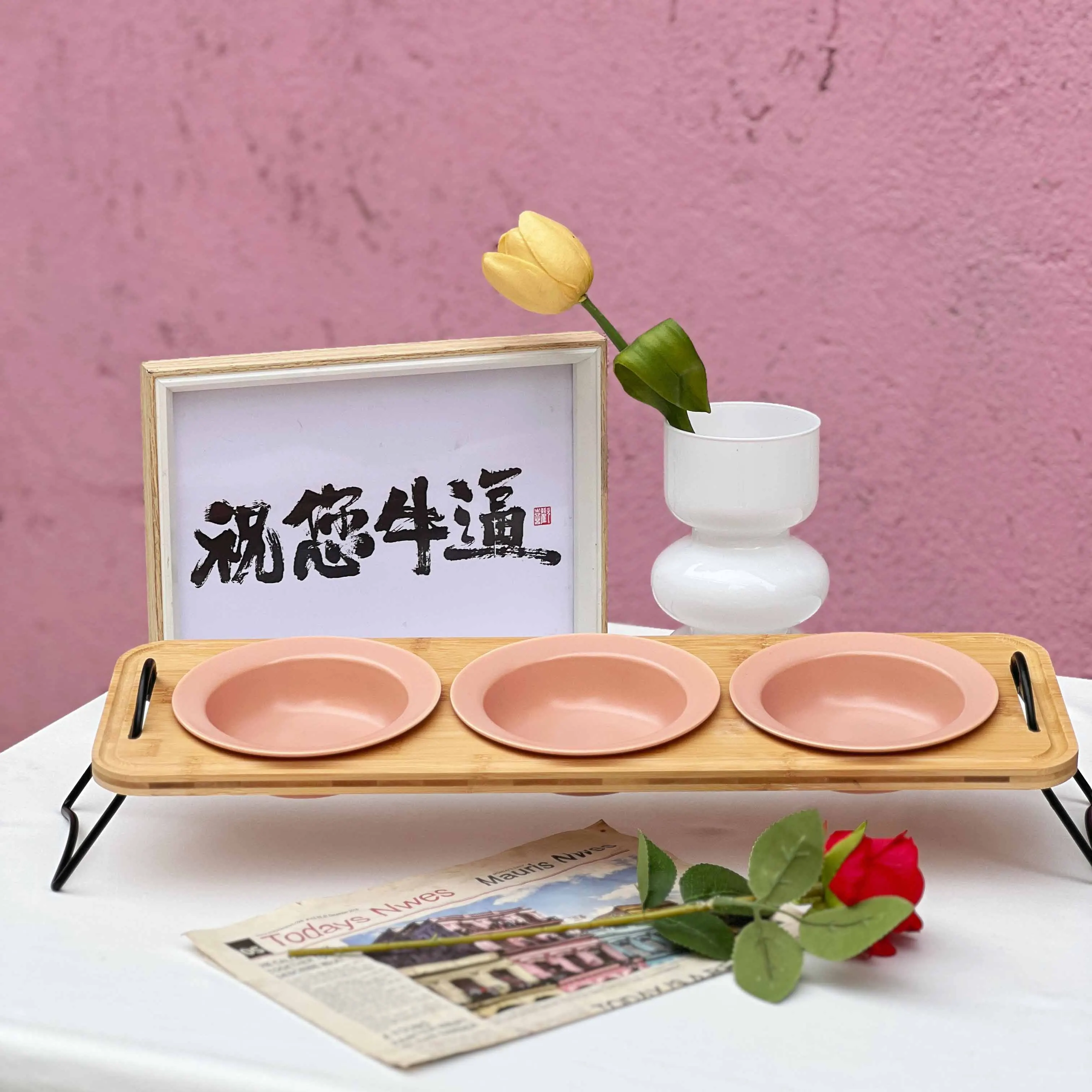 猫飼いが買ってよかったもの・悪かったもの正直に言う | 高脚陶器製フードボウルの実用性と猫の行動への影響