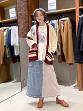 刺繍入りVネックボタンデザインニットカーディガン【男女兼用・秋冬用】