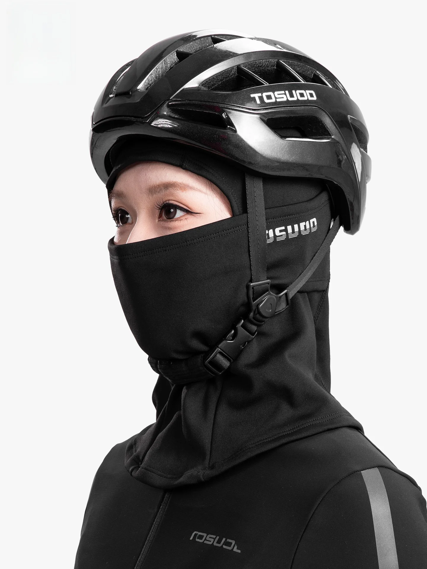 バイク用防寒ヘッドカバー：TOSUODの保温・滑り止め機能と秋冬対応の実用性