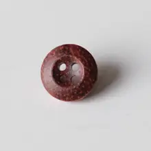 紅茶色の木製中心に磨き仕上げのボタン【十一ミリ・英国風】