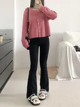 ブラックデニム微フレアパンツ【ハイウエスト・極上の柔らかさ・女性用】