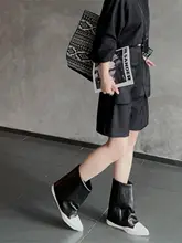 尖ったトゥのフラットロングブーツ【膝下丈・スリム効果・女性用・トレンドデザイン】