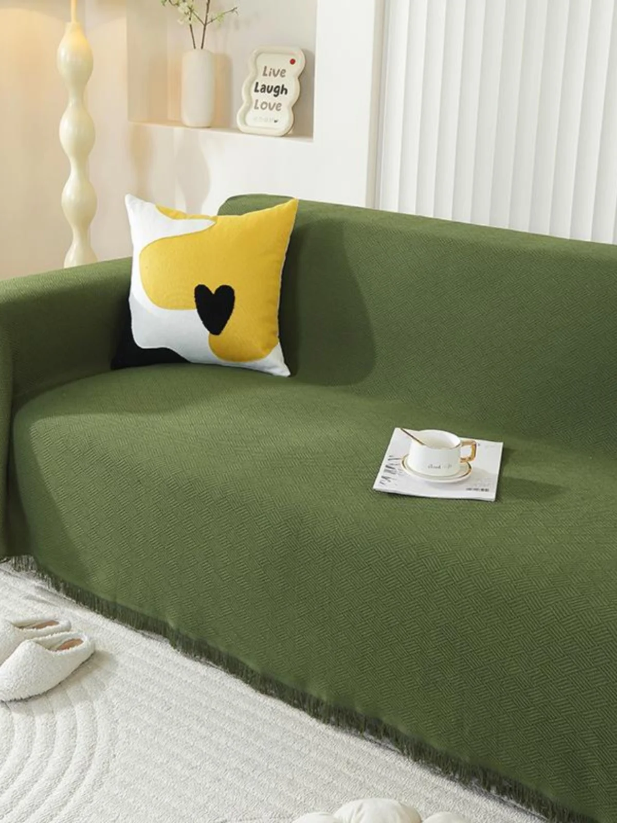 一人暮らしの小さな部屋でアウトドアインテリアを実現するには？