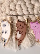 ミニキャラクターの猫型糸通し器【家庭用・手動・便利な縫製ツール】