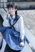 アニメ風のJK制服【花柄・長袖・冬用】（セットアップ対応）