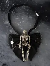 ダークな雰囲気の大羽根付きスカルリボン【ハロウィン用・手作り・不良JKスタイル】