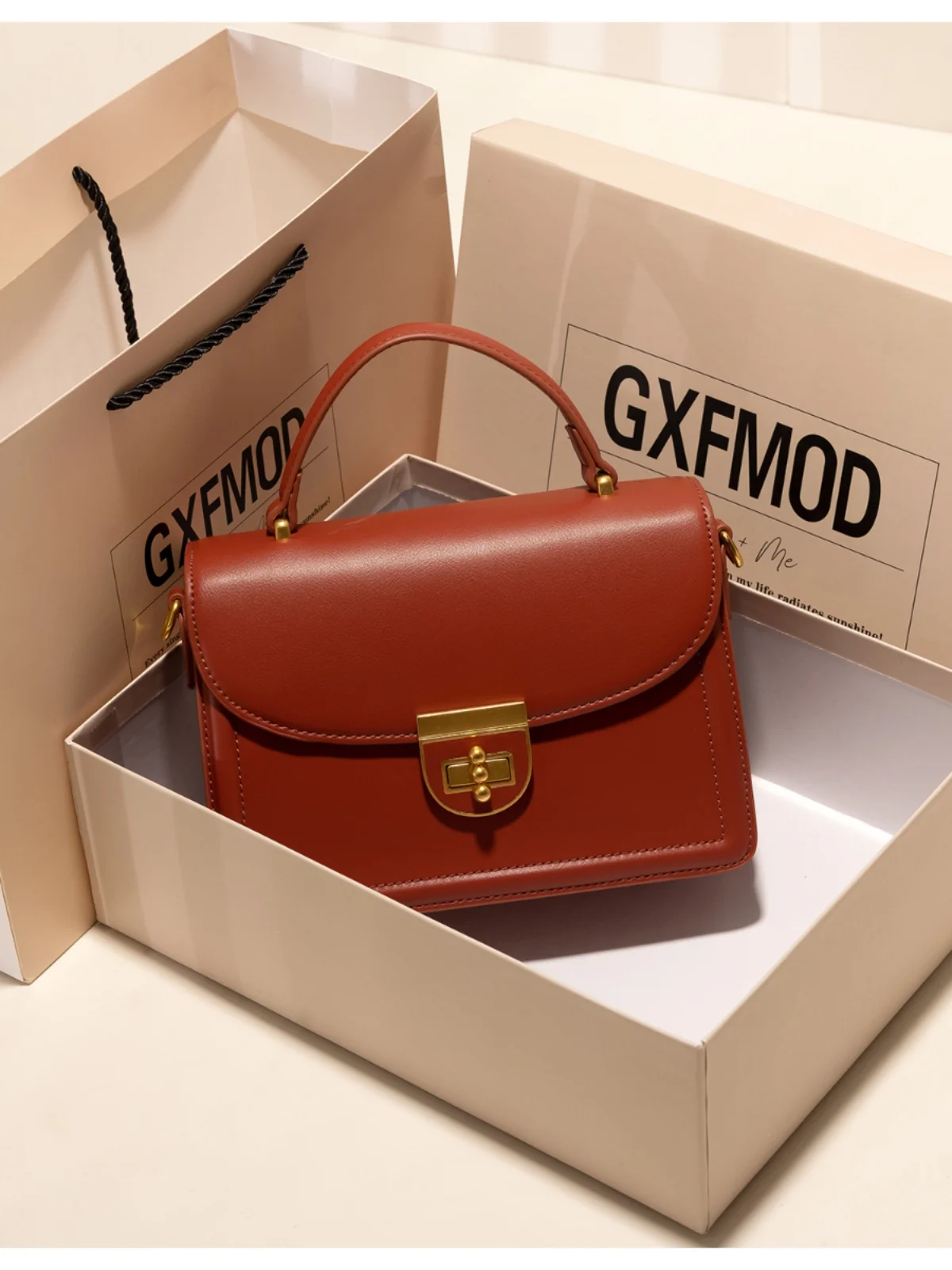 GXFMOD 赤いトートバッグ：結婚式用軽量ファッションバッグの実用性と使い心地