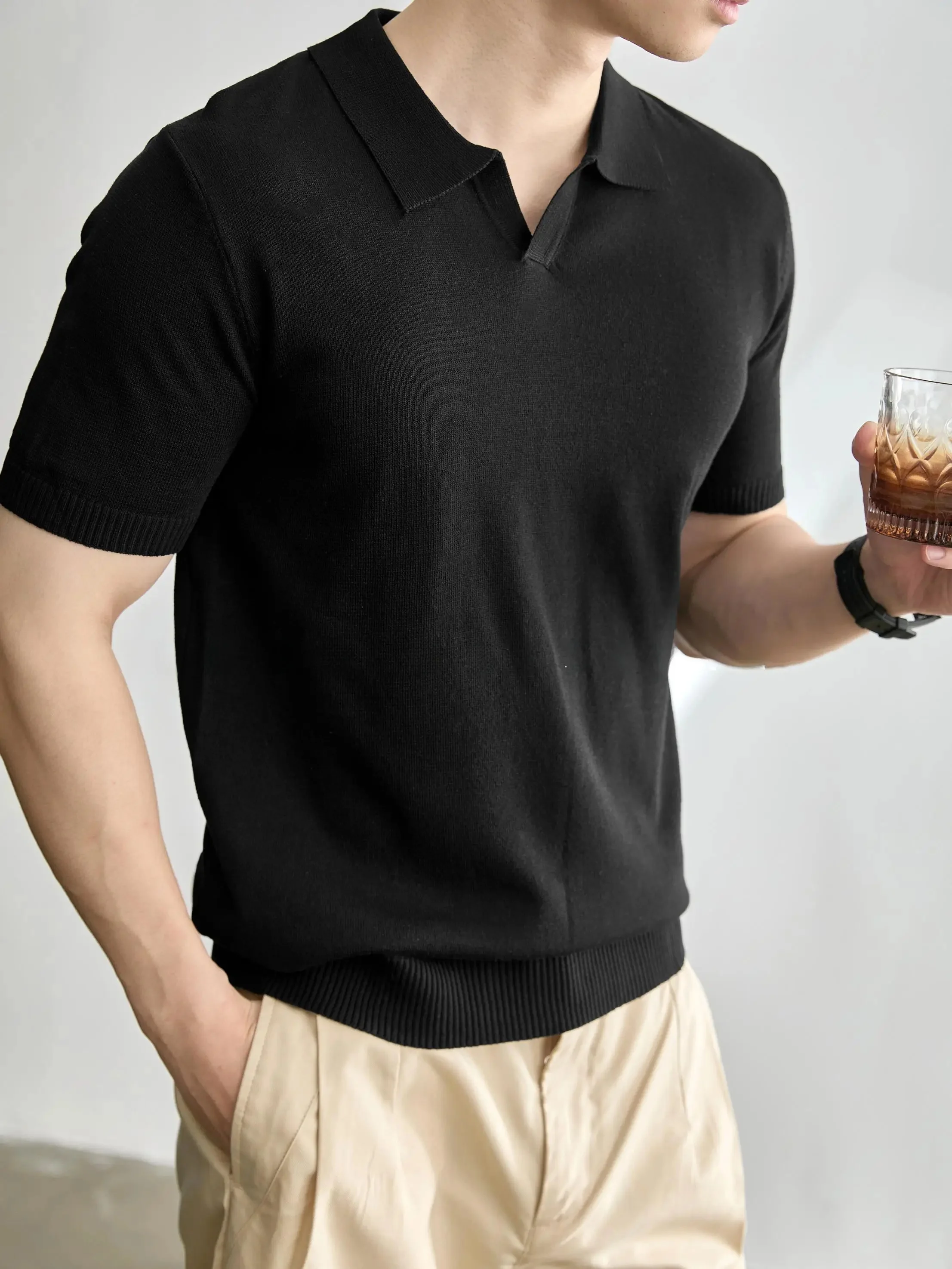 30代メンズブランドで夏をどう選ぶ？LUUDのポロシャツが解決する通勤と日常の悩み