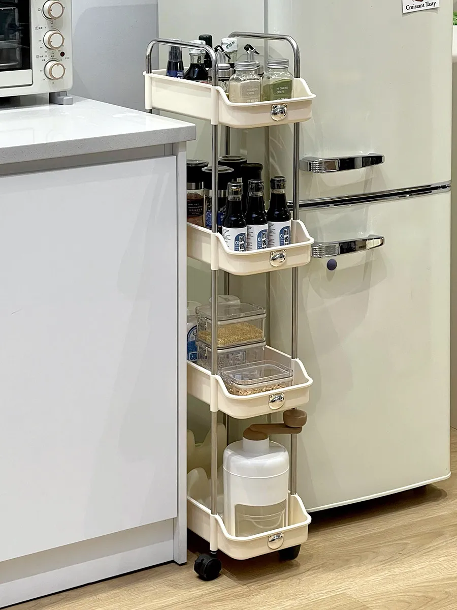 浴室用スリム収納キャビネット：狭い空間でも効率的な洗面用品収納を実現