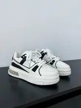 厚底デザインのメンズスニーカー【快適なエアクッション・感・カジュアル】