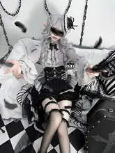 ロリータ スタイル コスプレドレス【ゴシック・ハロウィン・クラシックデザイン・街着向け】（セットアップ対応）