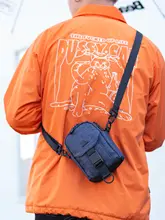 バイカラーのスマホ用小型ショルダーバッグ