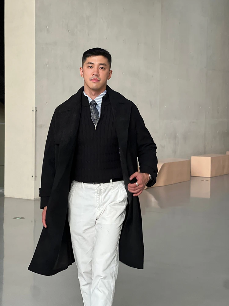 40代から50代の男性が選ぶべきコートの色は？実際の着こなしでわかる選び方