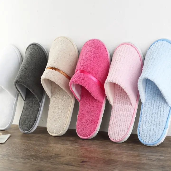 男女兼用 室内用防滑厚底スリッパ【秋冬用・家庭用・カップル向け】