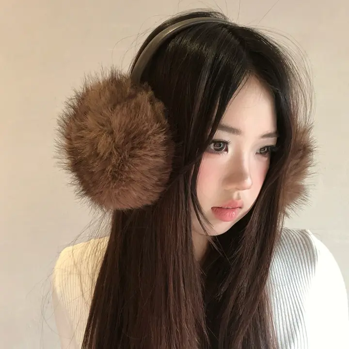 極上の柔らかさ！ブラウンのファー耳あて【防寒・冬用・女性用】