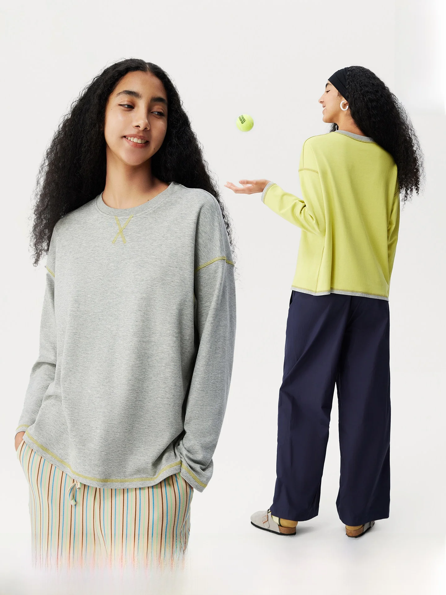 ロンティー重ね着はどんな場面で着る？リバーシブル長袖Tシャツが解決する、通勤からデートまでの一貫性のある着こなし