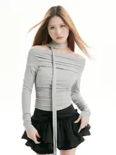 春秋用ミニスカートとTシャツのコーディネート【小柄向け・スタイルアップ効果・カジュアル】（セットアップ対応）