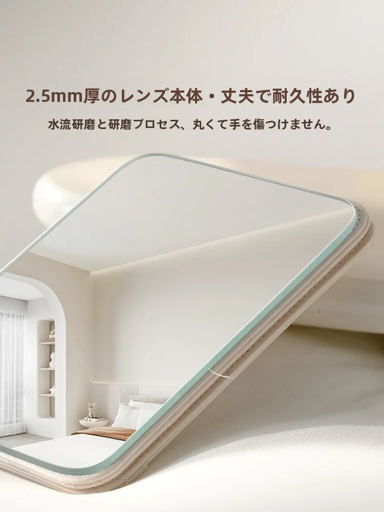 beauty garage で毎日使える「折りたたみ化粧ミラー」は本当に必要？