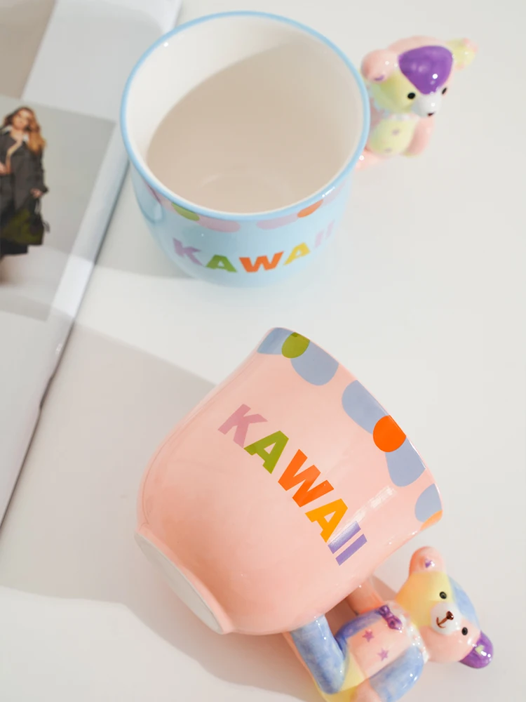 JOJO'S L. PD.Bear マグカップ：可愛いクマデザインで日常を彩るカラフルペア用マグカップ