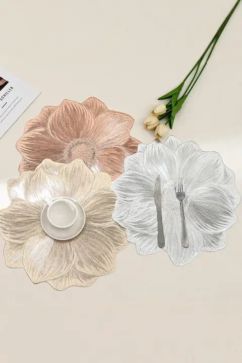 防滑 蓮の花デザイン テーブルマット【PVC製・耐熱・家庭用・インテリア装飾用】