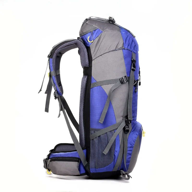 キャンプ道具を節約調達｜実際に使ってみた結果　防水登山リュックサック 45+5L
