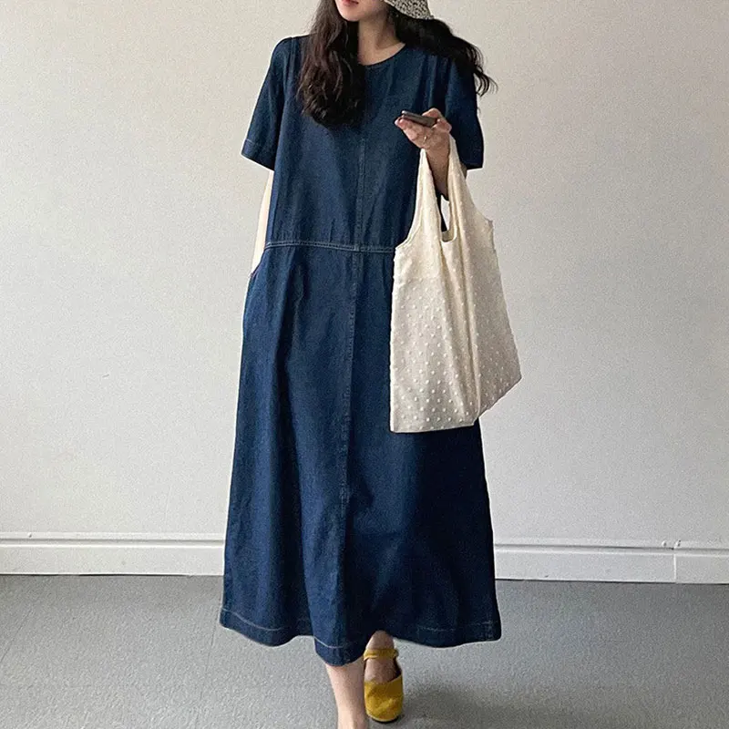 ワンピース デニム 重ね 着 通勤シーンでの最適な組み合わせとは