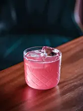 CRISONPWK501 プレミアムハンドカービング ウイスキー