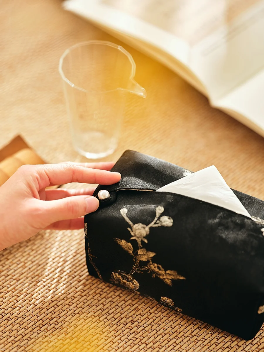 日用品宅配で使える「高級感あるティッシュボックス」は、本当に必要なの？