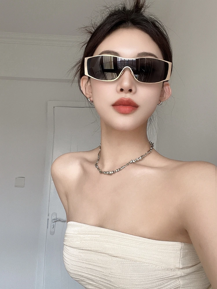 個性的長方形デザインサングラス：Y.GUAN 20409の复古風スタイルと実用性