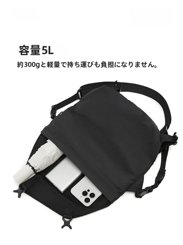 防水リフレクター付き斜め掛けバッグ：登山やアウトドアでの水防性能と軽量設計の実態